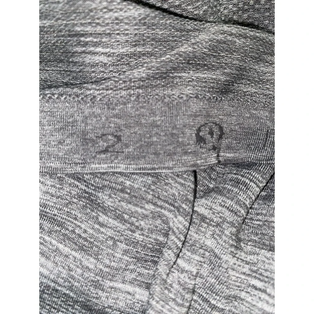 Lululemon Swiftly Tech Shirt Womens 2 Short Sleeve Athletic Running Top Gray